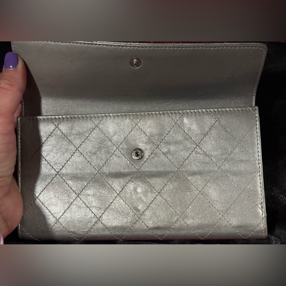 Chanel long wallet from 2011 Palette Collection - Picture 4 of 15